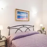 Maison Velia San Giovanni